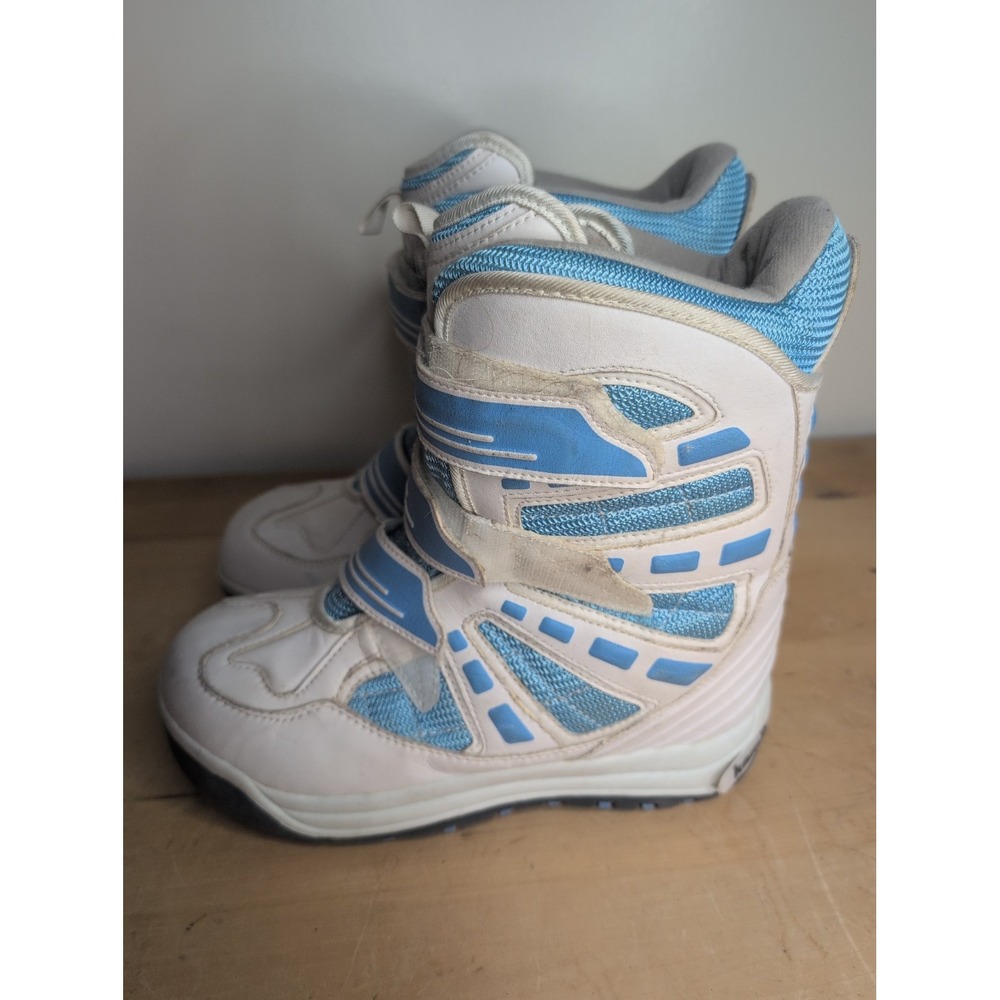 Vintage Kamik Mens Snow Shoes White Baby Blue Sz 7 Rare Y2K